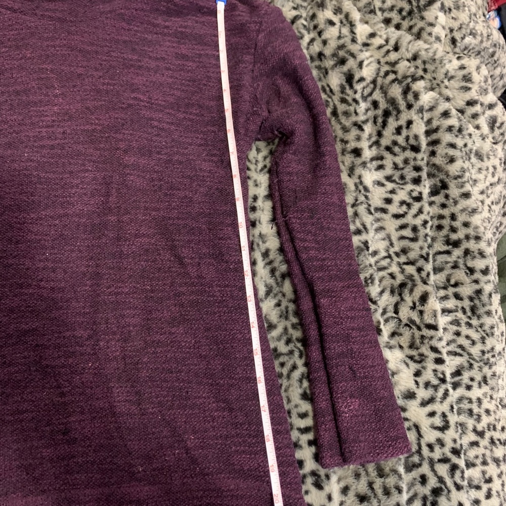 Sweater - Picture 5 of 5